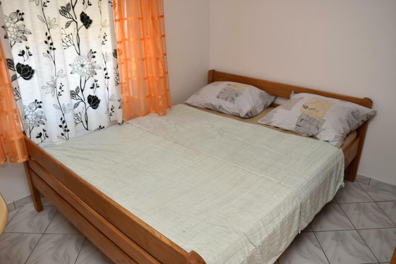 Apartmani Lun Vir Exteriér fotografie
