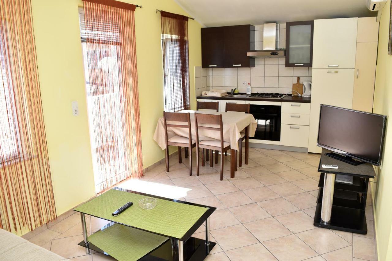 Apartmani Lun Vir Exteriér fotografie