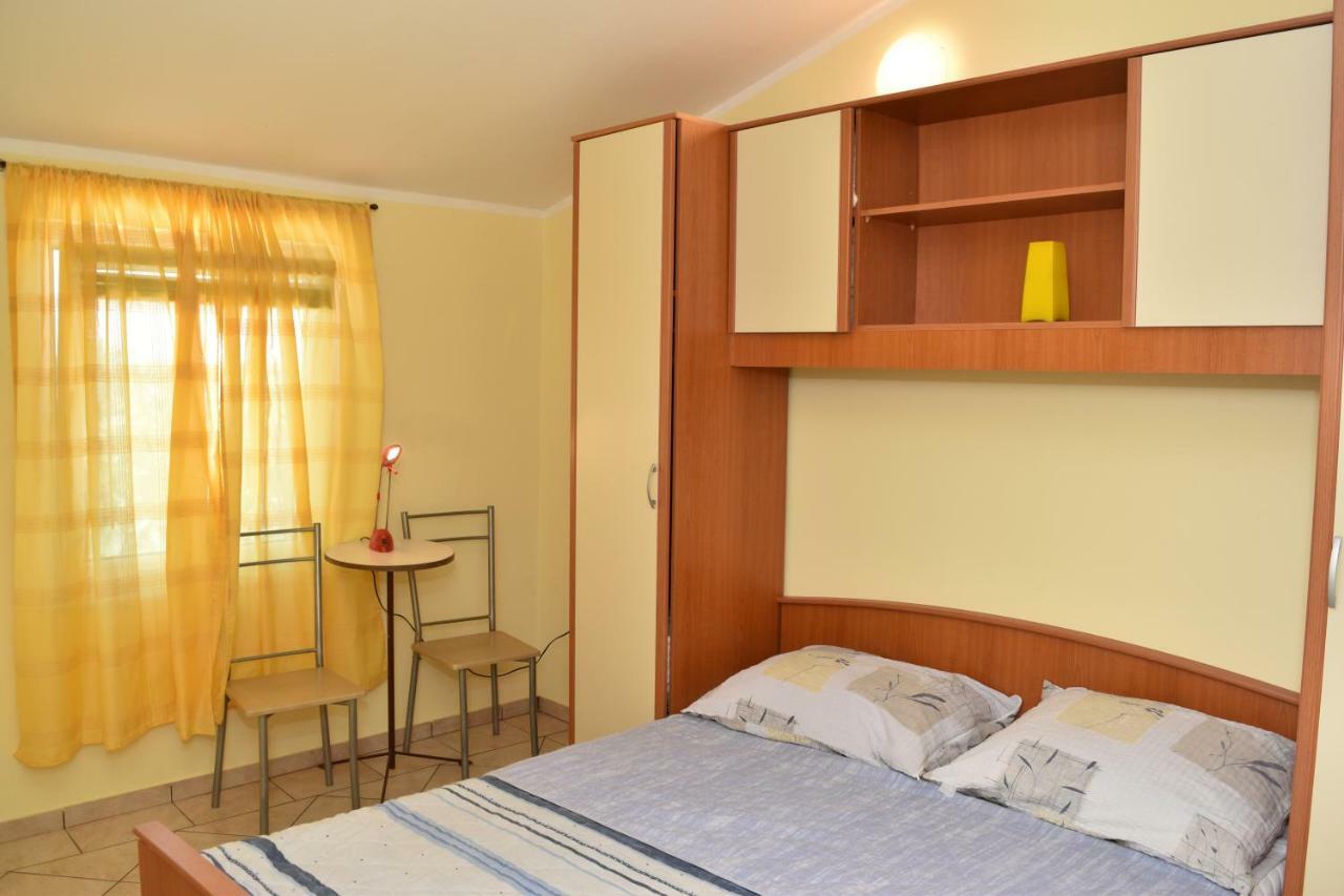 Apartmani Lun Vir Exteriér fotografie